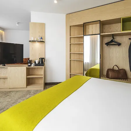 Mercure Centrum 4*