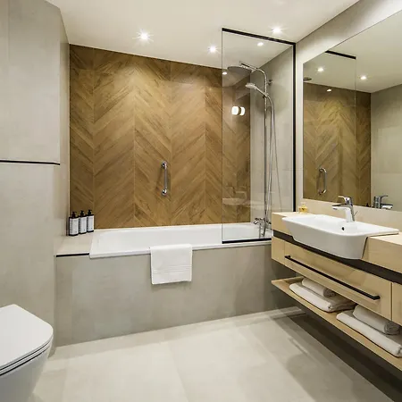 Mercure Centrum 4*