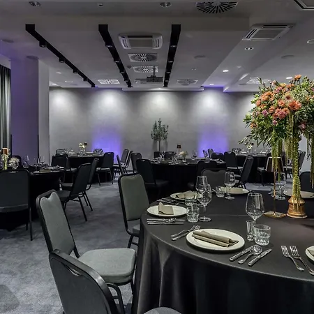 Mercure Centrum Hotel