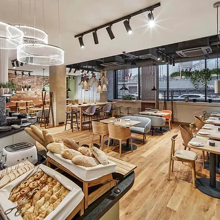 Mercure Centrum Hotel